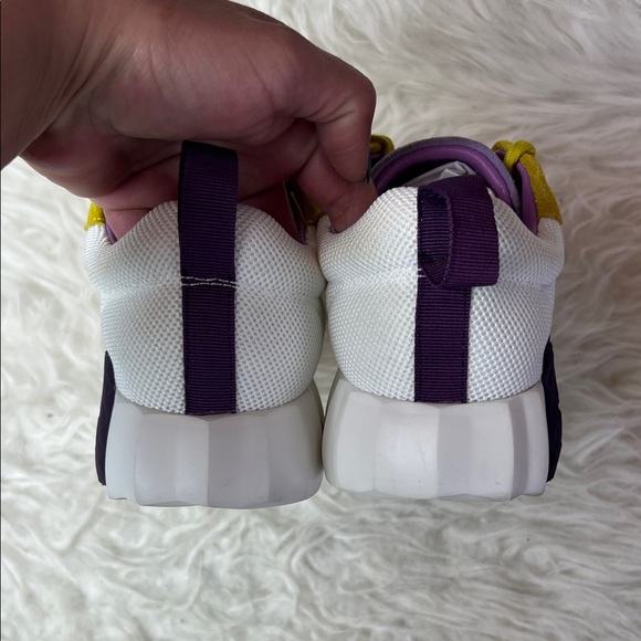 Hermès Women’s White/Yellow Suede/Mesh Bouncing Sneakers Size 36 EU - Picture 8 of 17